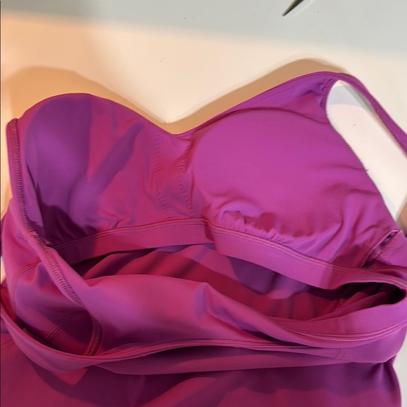 Lululemon Athletica Fitted Sleeveless Tank Top - Picture 4 of 5